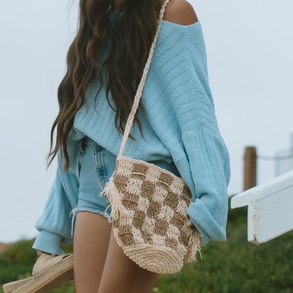 Lu & Elle The Sundrift Tassel Bucket Bag Handwoven Natural Tones Checkered - Picture 16 of 17